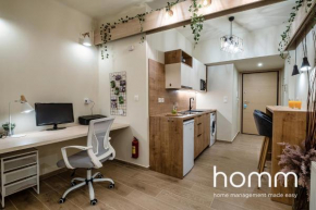 Digital Nomad homm with Backyard